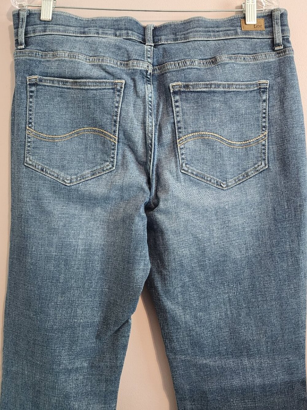 2/$25 Lee Flex Motion Mid Rise Regular Fit Bootcut Jeans Size 16 Long - Picture 7 of 10